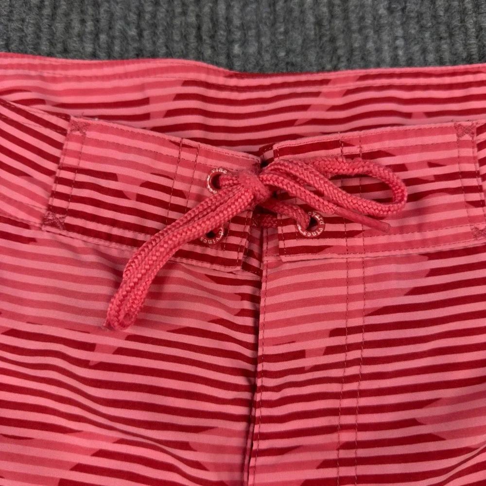 Vineyard Vines Mens Pink Shark Stripe Board Shorts Swim Trunks‎ 1M2023 Size 32